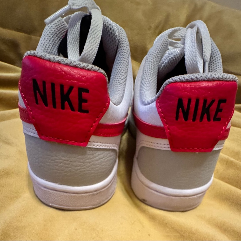 Nike Red and White and Gray Low-Top Sneakers - Picture 3 of 4